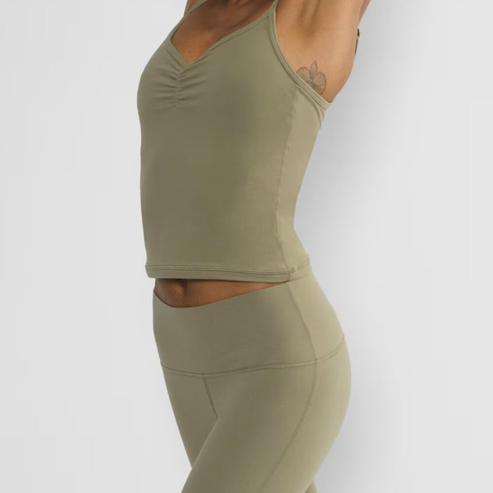 NWT Aritzia GOLDEN BUTTER CHEEKY FLARE 30" Sundried Olive 8 - Picture 6 of 9